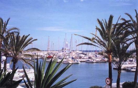 Residencial Don Pedro Apartment Torremolinos Exterior photo